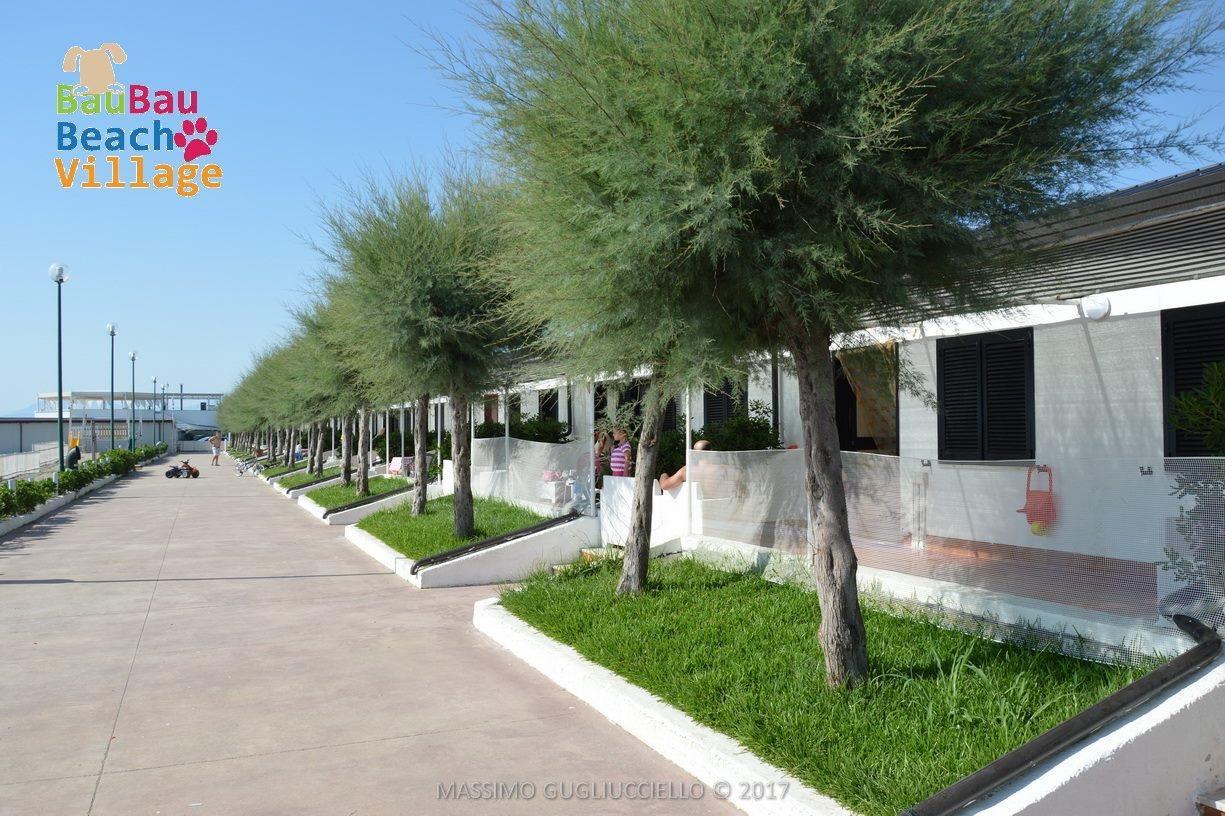 Bau Bau Beach Village Foce del Sele Buitenkant foto